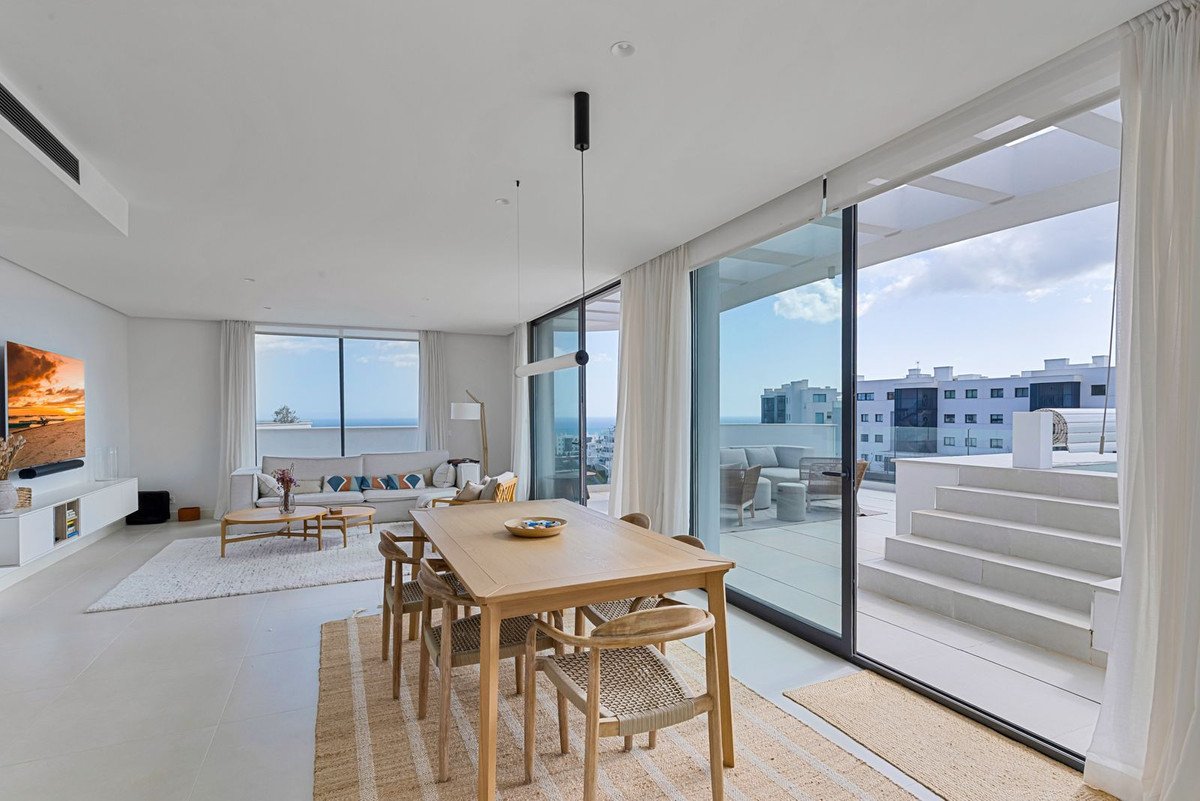 3 Bed Ρετιρέ in Fuengirola σε Fuengirola, Ρετιρέ
