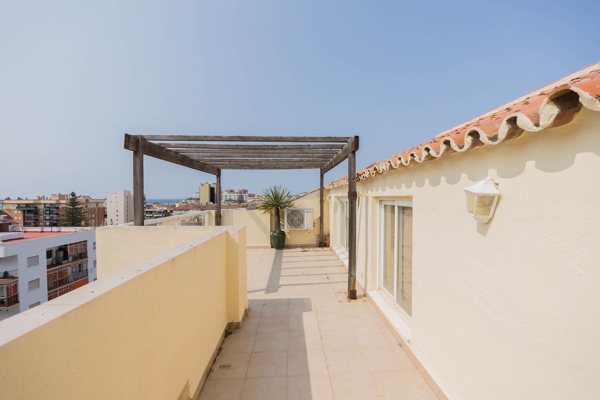 5 Bed Penthouse Duplex in Fuengirola en Fuengirola, Ático Dúplex