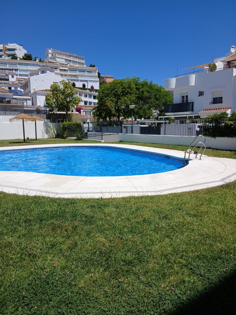 3 Bed Reihenhaus in Fuengirola in Fuengirola, Stadthaus