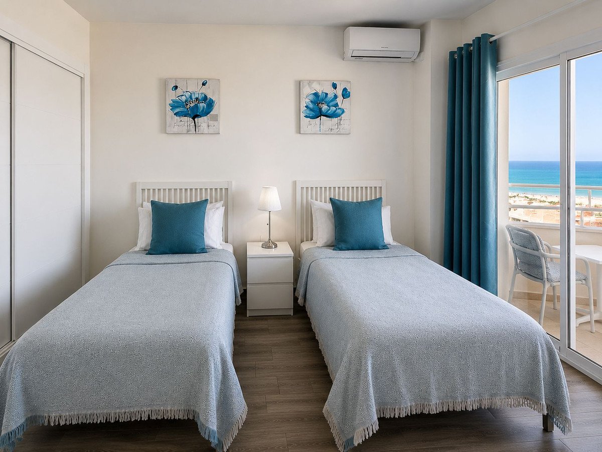 1 Bed Apartament na środkowym piętrze in Fuengirola w Fuengirola, 