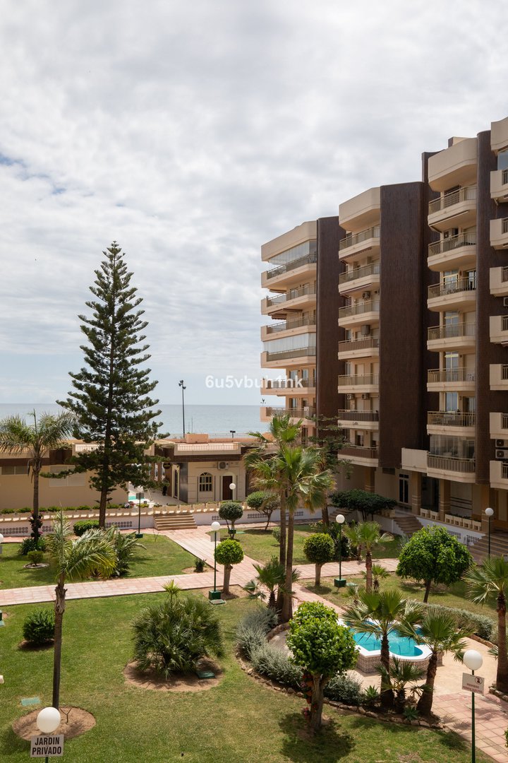 2 Bed Mellemste etage lejlighed in Fuengirola