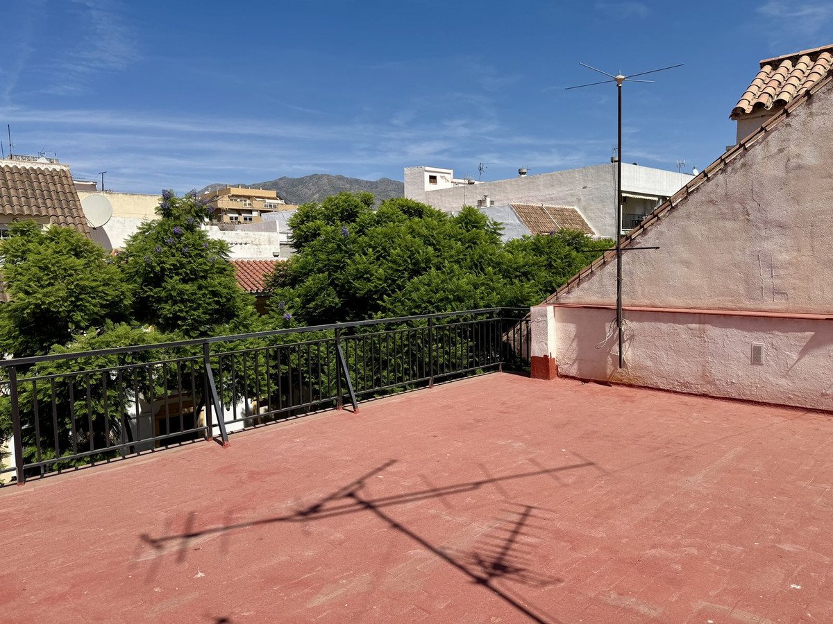 8 Bed Top Floor Apartment in Los Boliches in Los Boliches, 