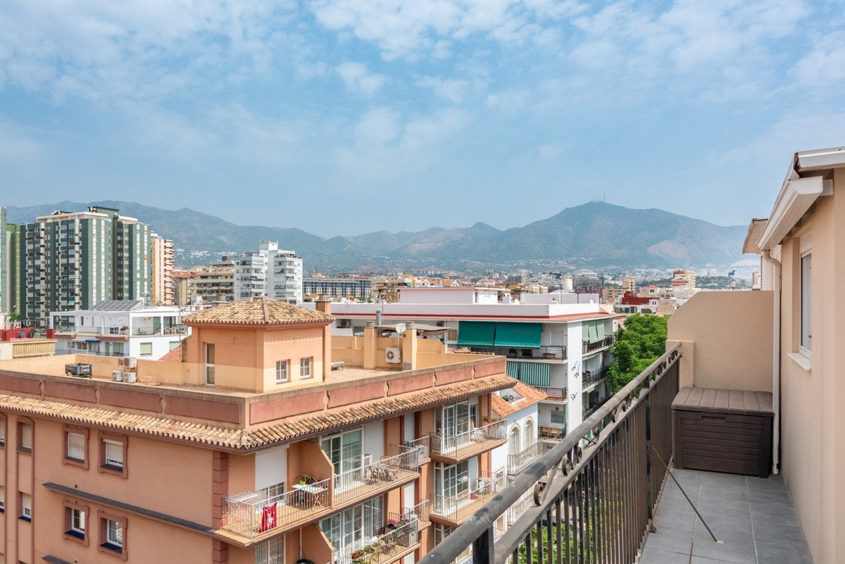 2 Bed Penthouse in Los Boliches in Los Boliches, Penthouse