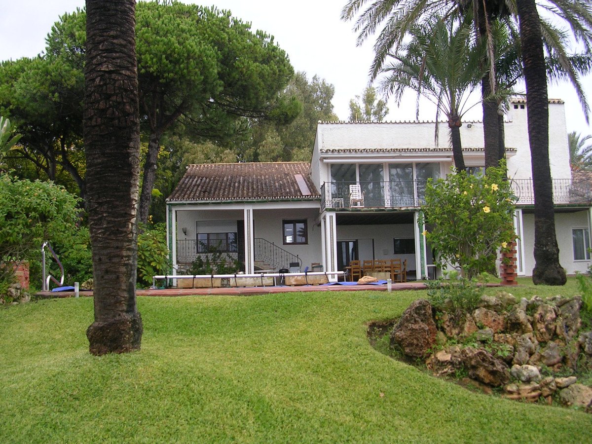 25 photo