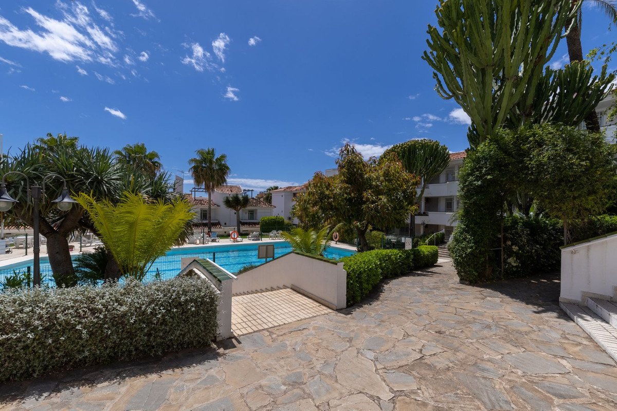 3 Bed Townhouse in Los Pacos in Los Pacos, Townhouse
