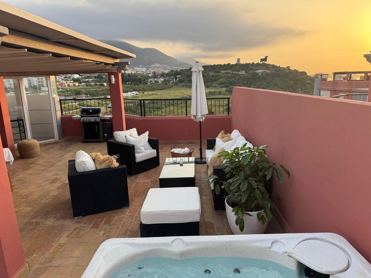 3 Bed Penthouse in Fuengirola in Fuengirola — Penthouse