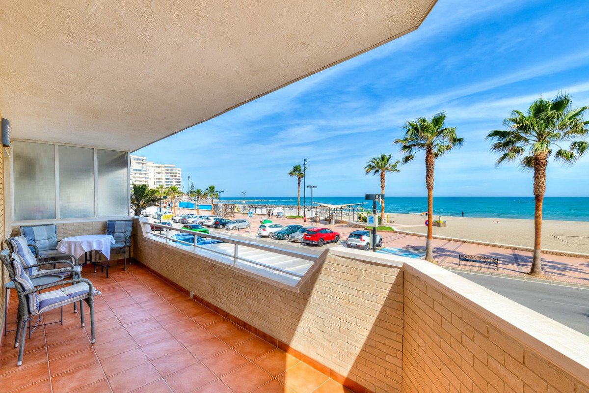 1 Bed Tussenverdieping Appartement in Fuengirola in Fuengirola, 