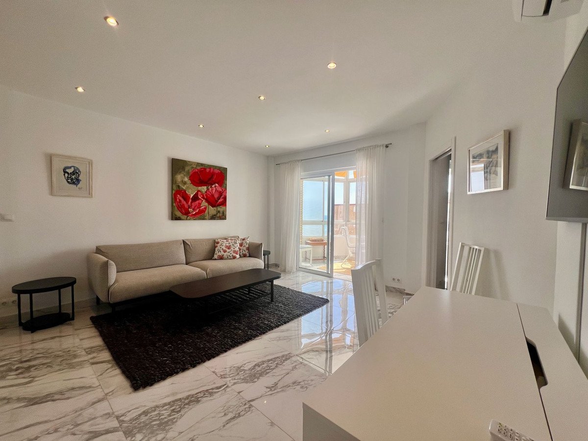 2 Bed Middle Floor Apartment in Fuengirola in Fuengirola, Apartment