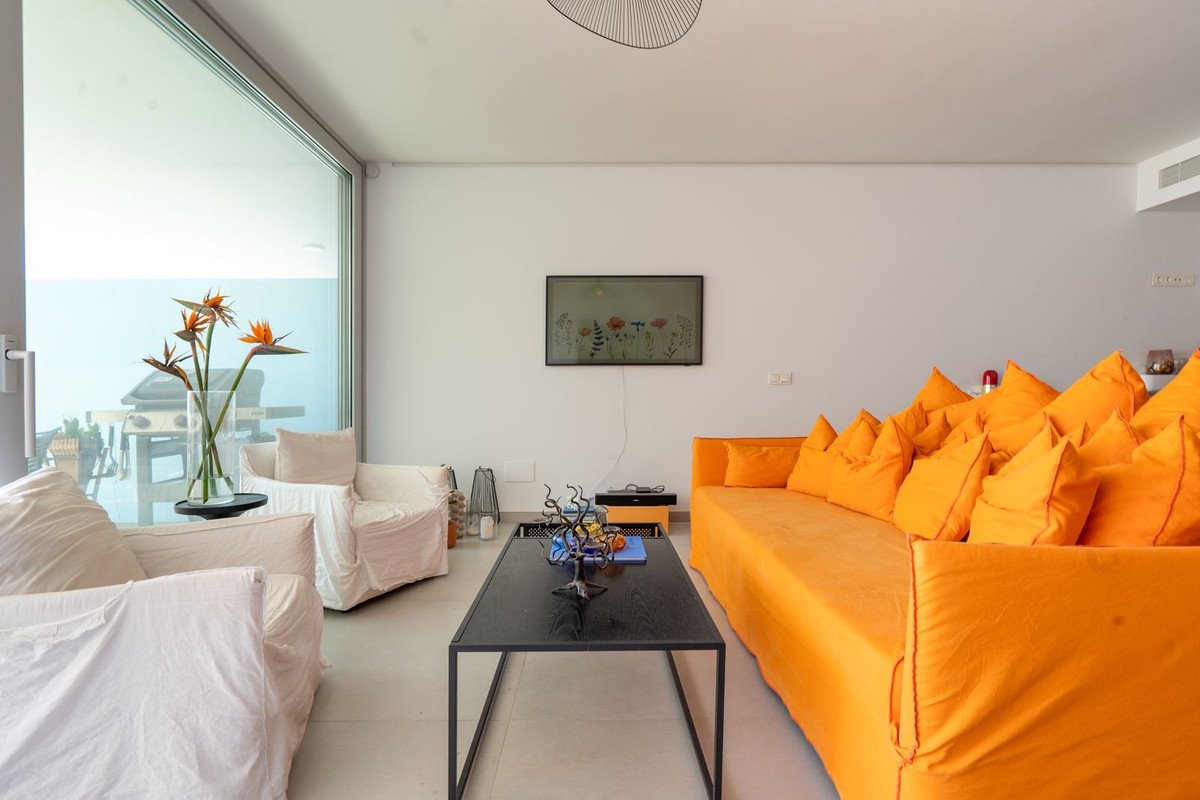 2 Bed Tussenverdieping Appartement in Fuengirola in Fuengirola, 
