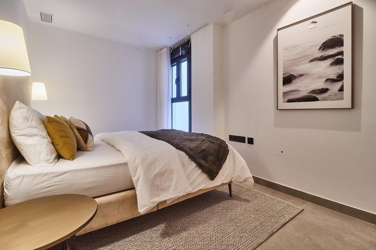 3 Bed Middle Floor Apartment in Fuengirola in Fuengirola, Apartment