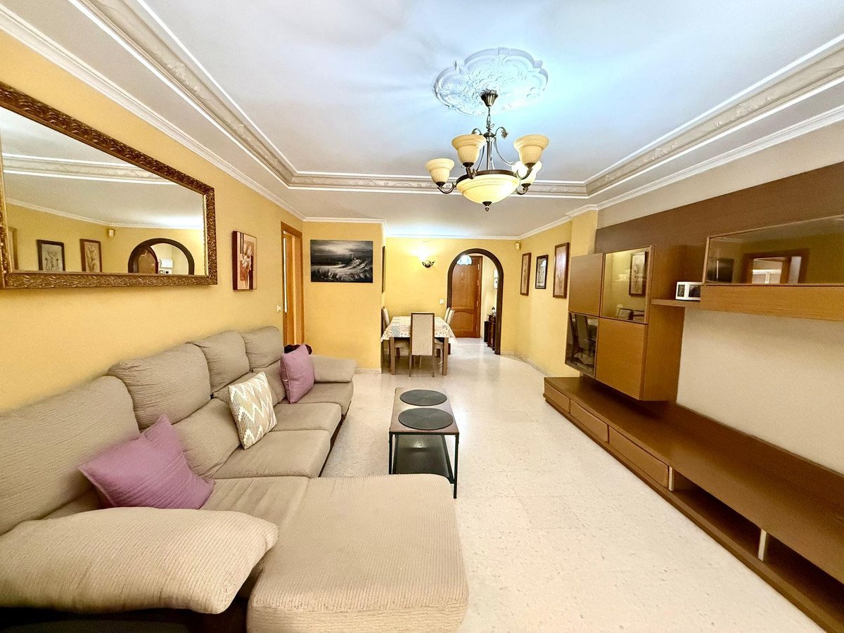 3 Bed Middle Floor Apartment in Fuengirola in Fuengirola, Apartment