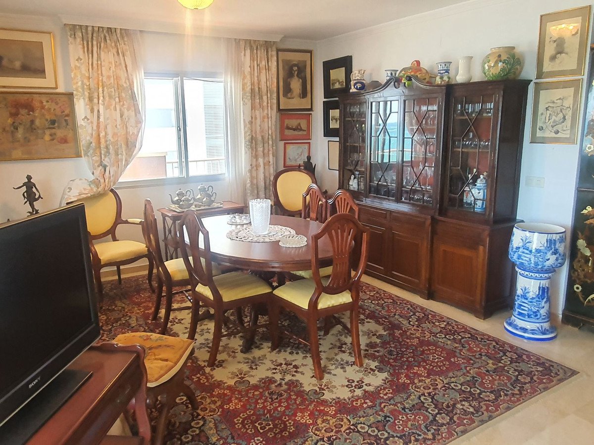 3 Bed Middle Floor Apartment in Fuengirola in Fuengirola, Apartment