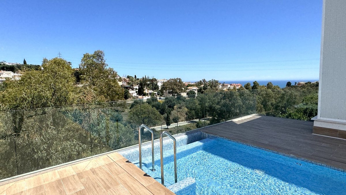 3 Bed Ground Floor Apartment in Fuengirola in Fuengirola — Apartment