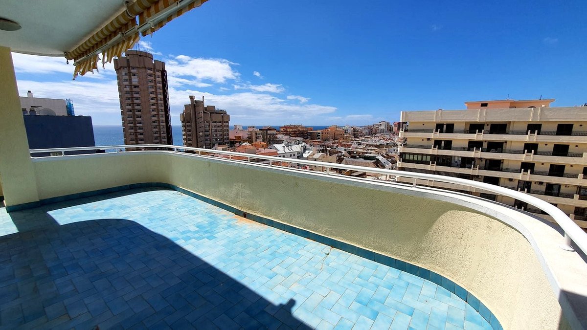 3 Bed Middle Floor Apartment in Fuengirola in Fuengirola, Apartment