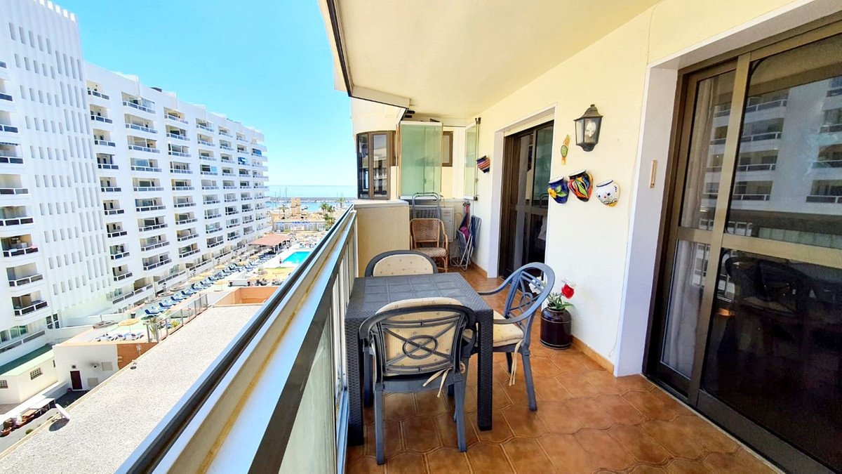 3 Bed Middle Floor Apartment in Fuengirola in Fuengirola, Apartment