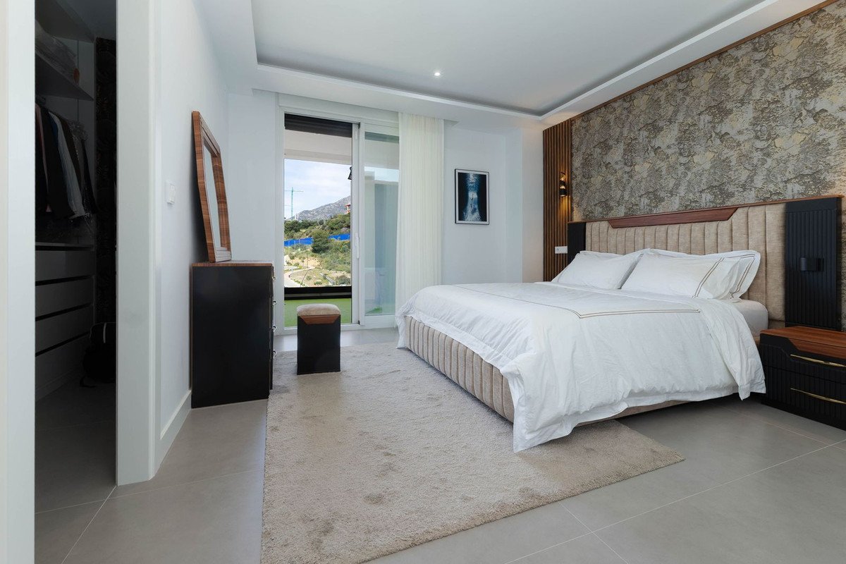 3 Bed Middle Floor Apartment in Fuengirola in Fuengirola — Apartment