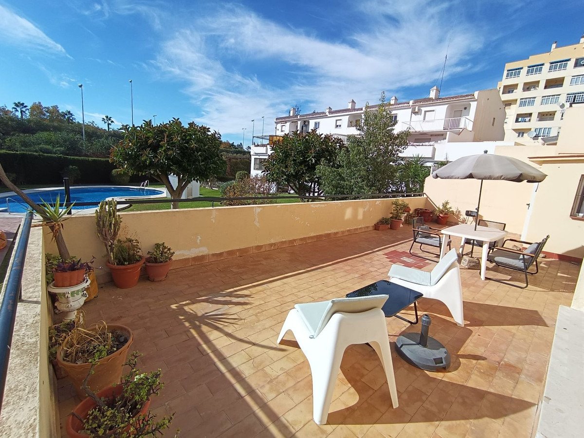 4 Bed Ground Floor Apartment in Fuengirola in Fuengirola, Apartment