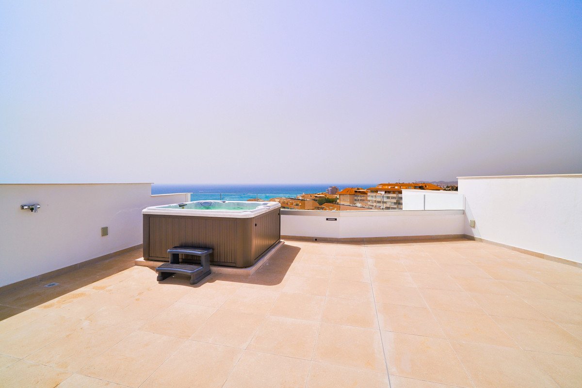 2 Bed New Development in Fuengirola في Fuengirola, 