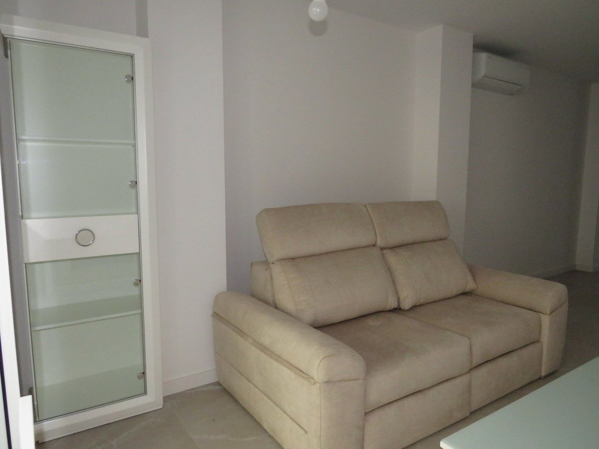 08 photo