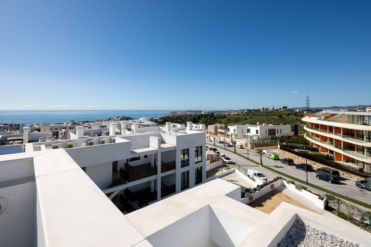2 Bed Penthouse in Fuengirola in Fuengirola, 