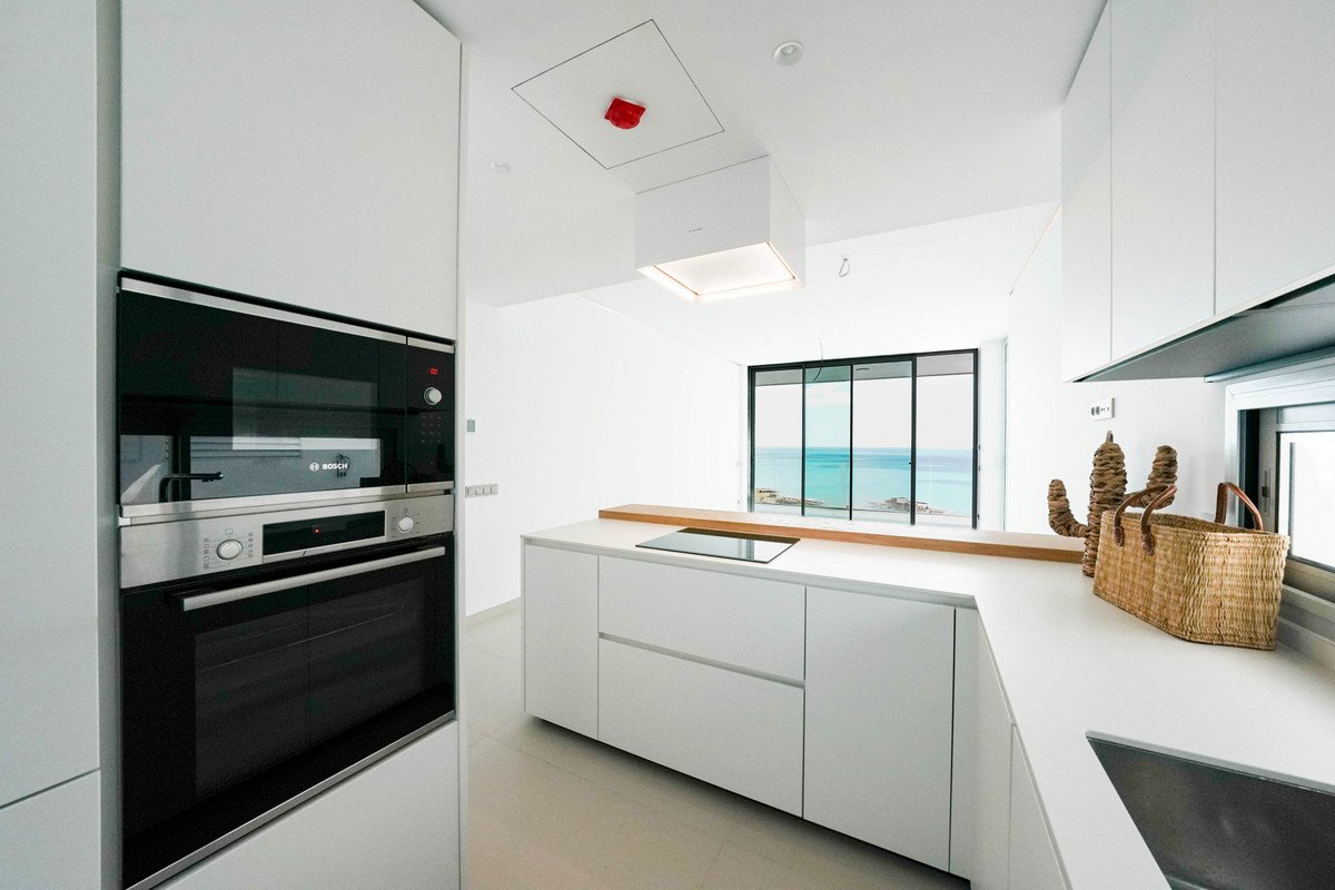 2 Bed بنتهاوس in Fuengirola في Fuengirola, 