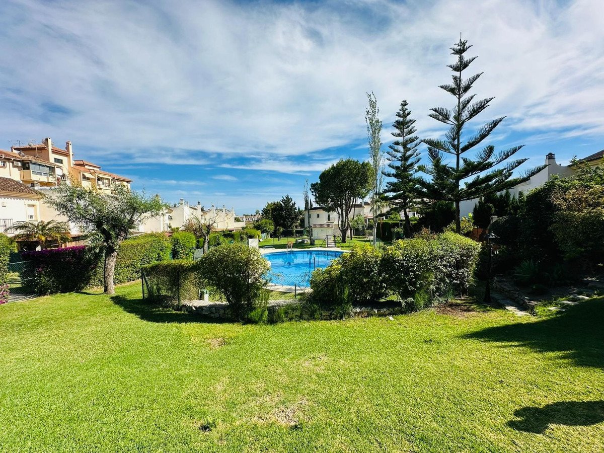 2 Bed Townhouse in Sierrezuela in Sierrezuela, Townhouse