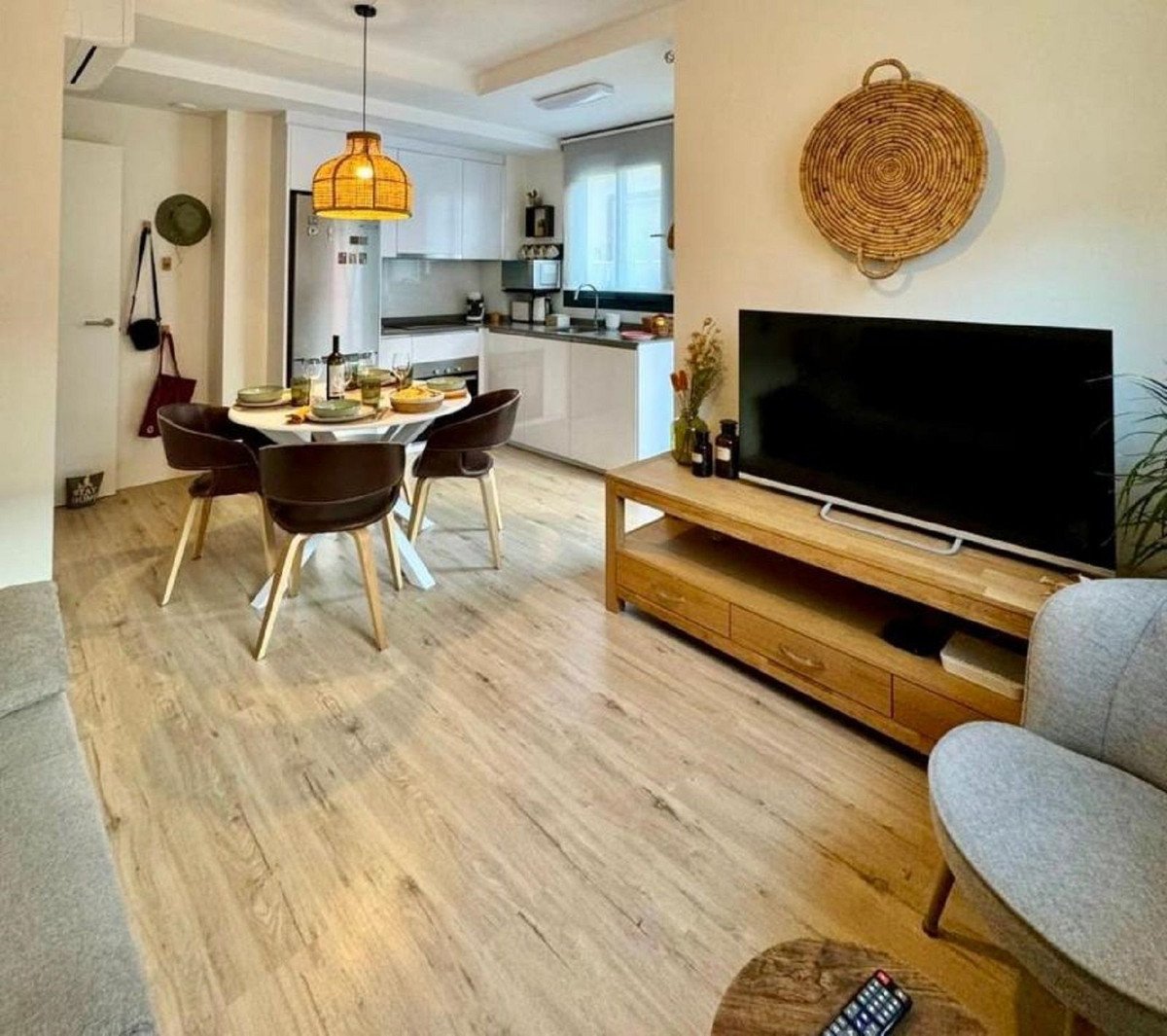 2 Bed Mellemste etage lejlighed in Los Boliches