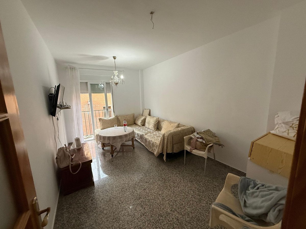 2 Bed Middle Floor Apartment in Los Boliches in Los Boliches — Apartment