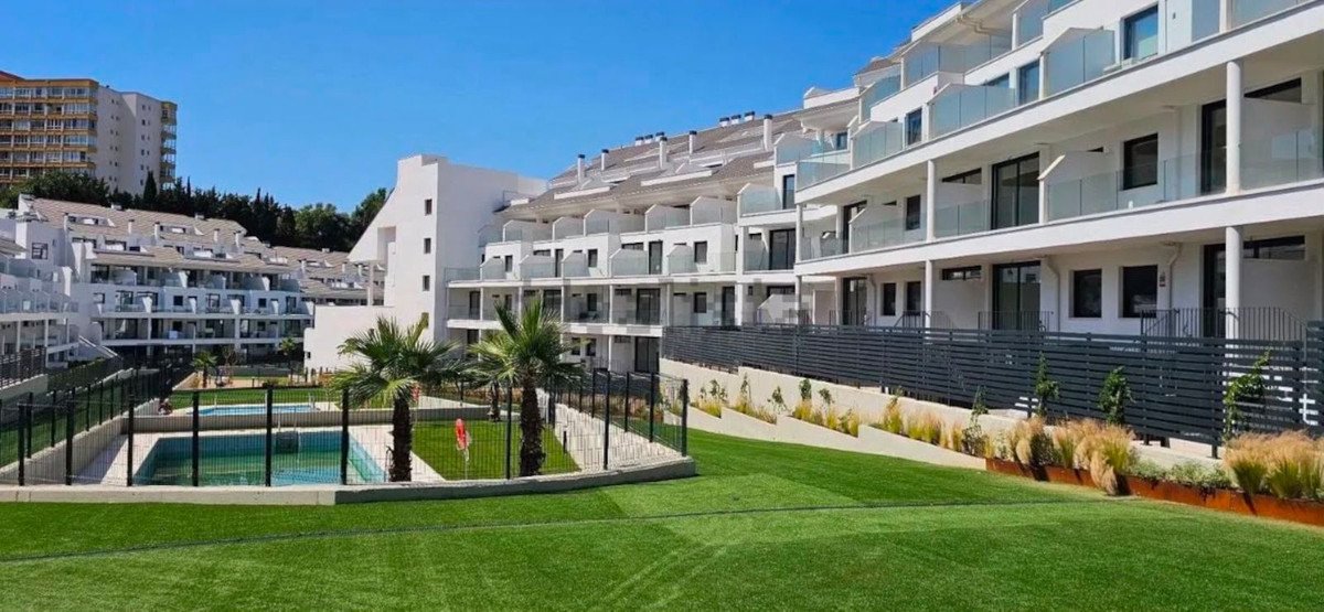 3 Bed Penthouse Duplex in Torreblanca in Torreblanca, Duplex Penthouse