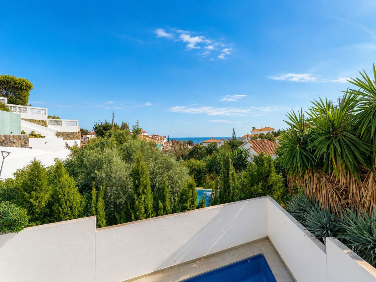 2 Bed Vrijstaande Villa in Torreblanca in Torreblanca, 