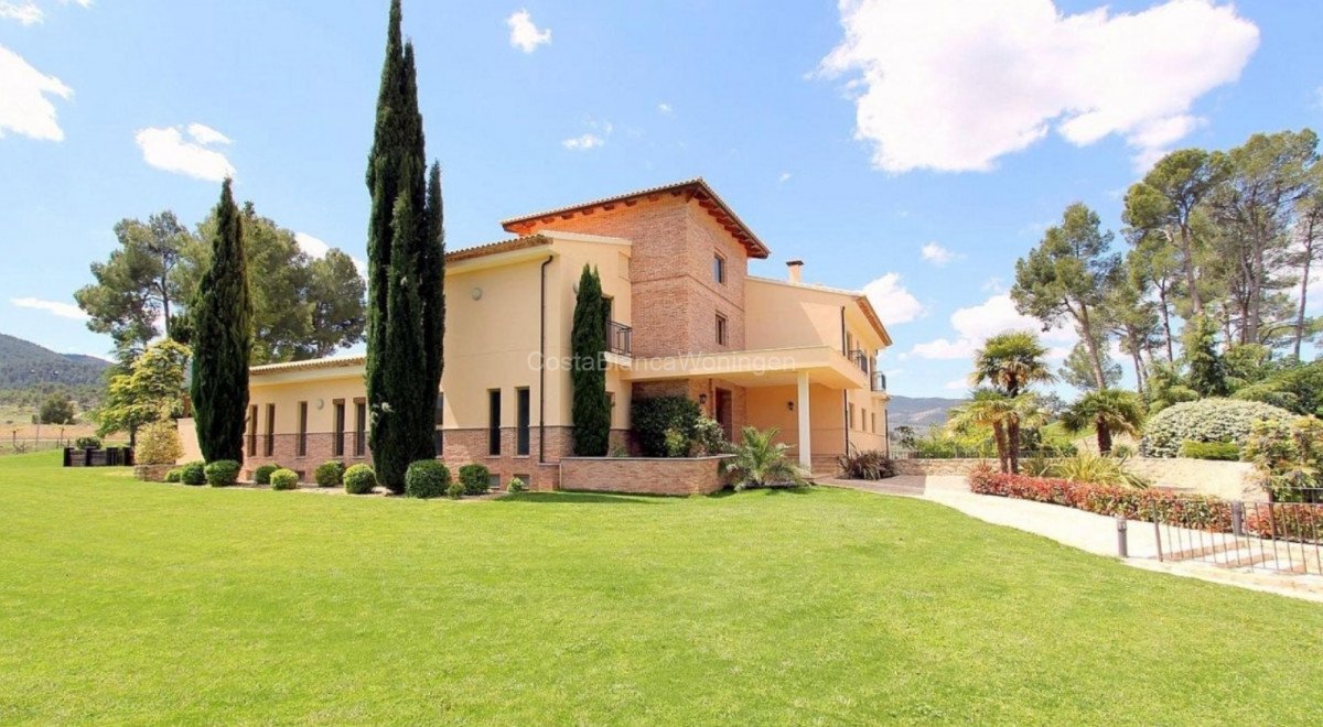 6 Bed Vrijstaande Villa in Penaguila in Penaguila, Vrijstaande Villa