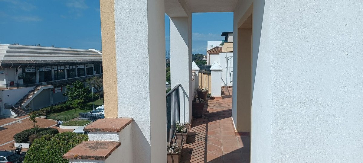 3 Bed Penthouse Duplex in Guadalmina Alta in Guadalmina Alta — Penthouse Duplex