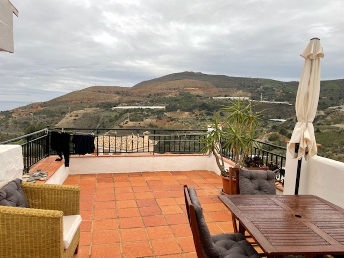 4 Bed بيت مدينة in Gualchos في Gualchos, 