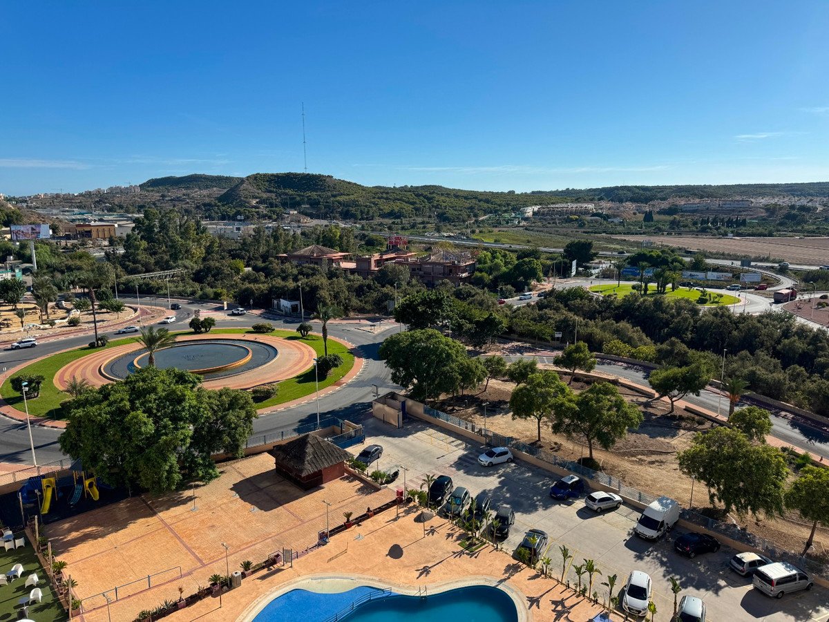 2 Bed Keskikerroksen huoneisto in Guardamar del Segura