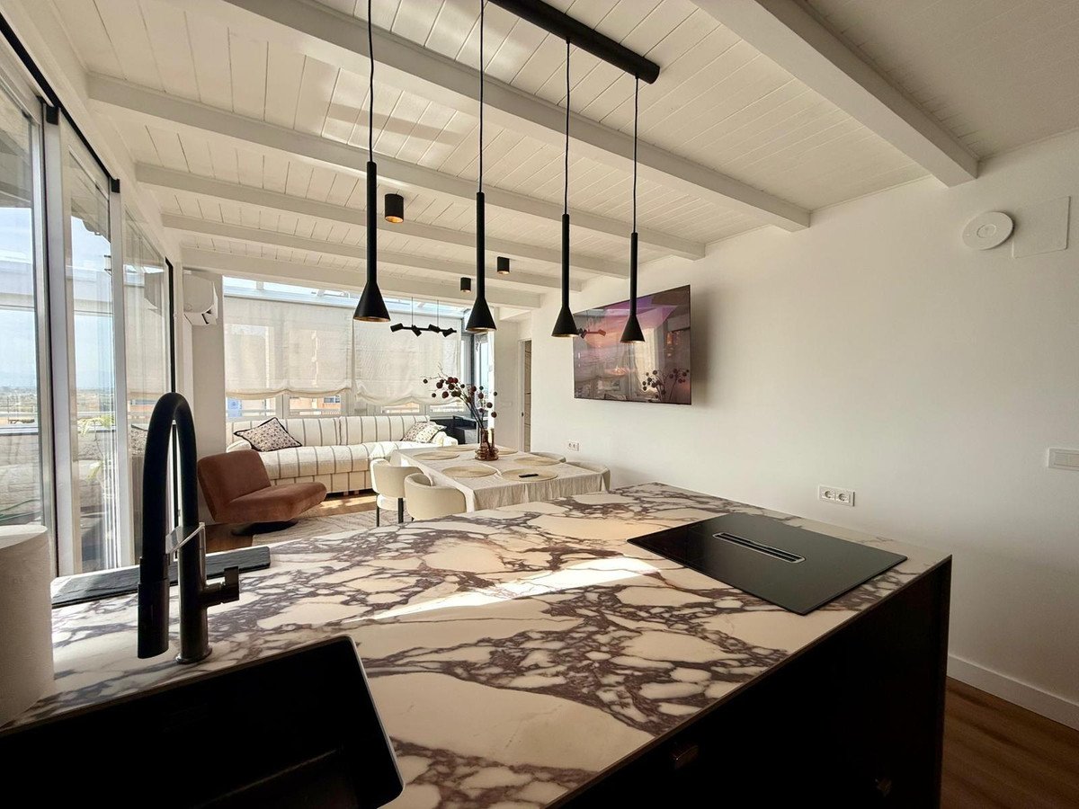 4 Bed Penthouse in Guardamar del Segura in Guardamar del Segura, 