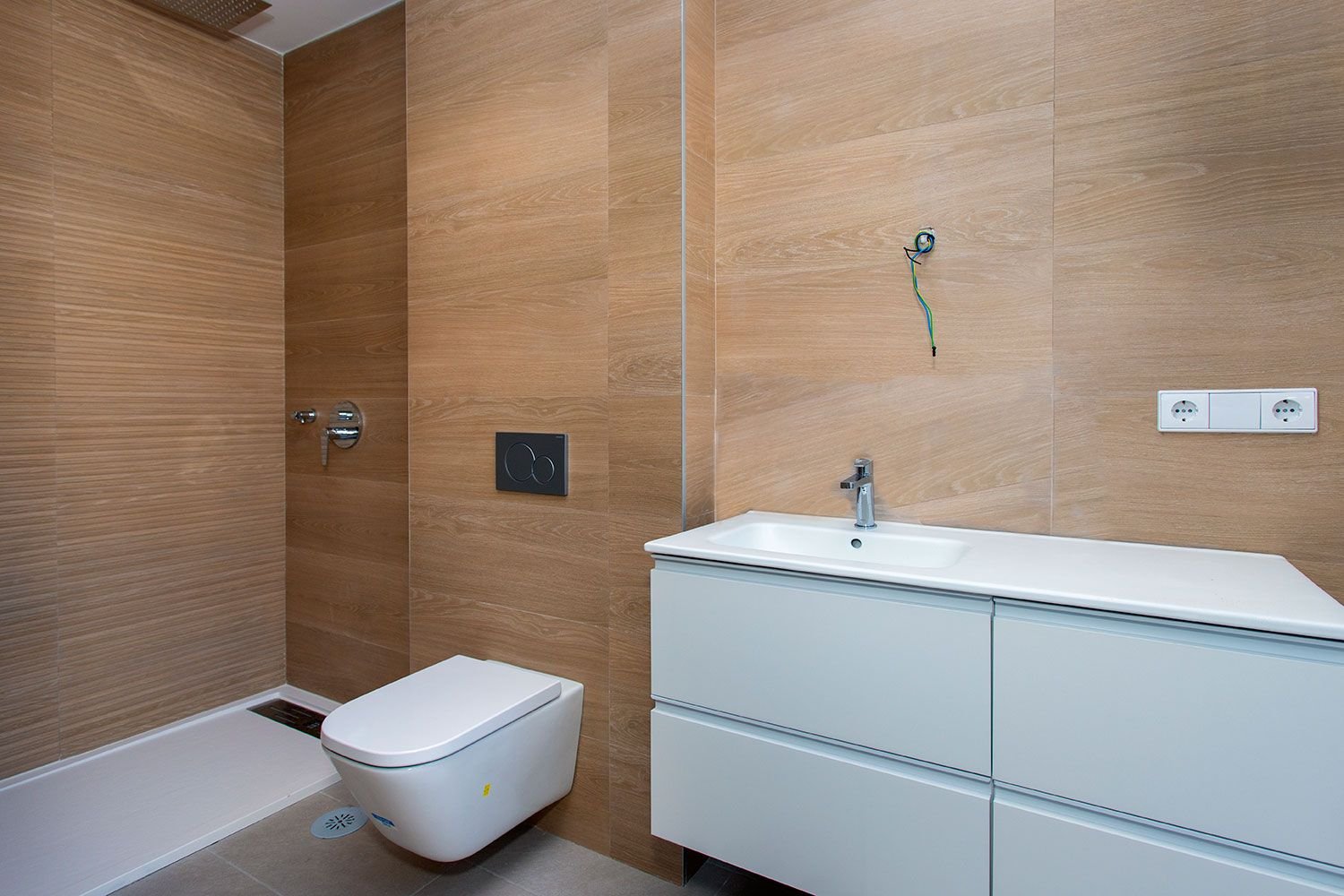 EDIFICIO CASA PEREA - KEY READY!