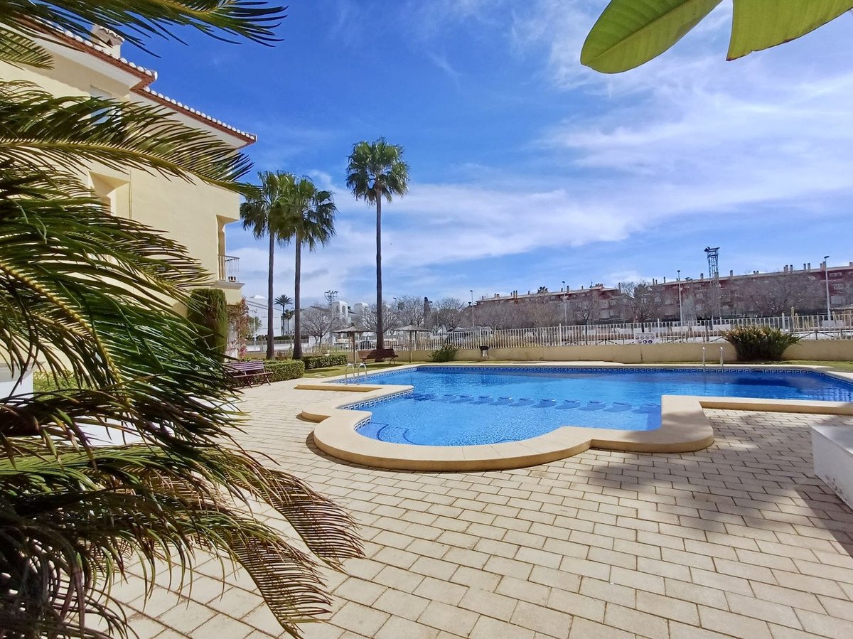 2 Bed Middle Floor Apartment in Javea in Javea — Apartment