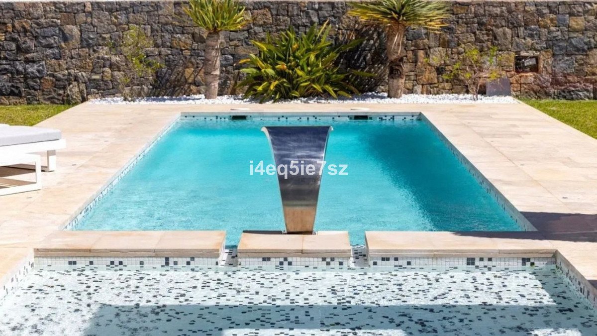 5 Bed Окрема вілла in Javea в Javea, Окрема вілла
