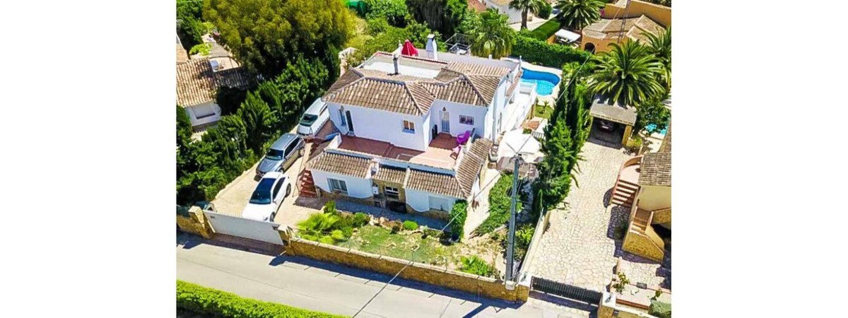 9 Bed فيلا مستقلة in Javea في Javea, 