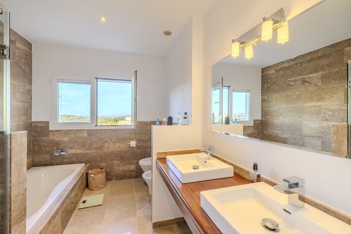 5 Bed Detached Villa in Javea in Javea, Detached Villa