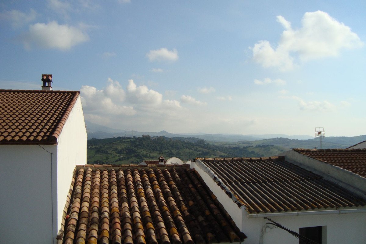 3 Bed Halfvrijstaand Huis in Jimena de la Frontera in Jimena de la Frontera, 