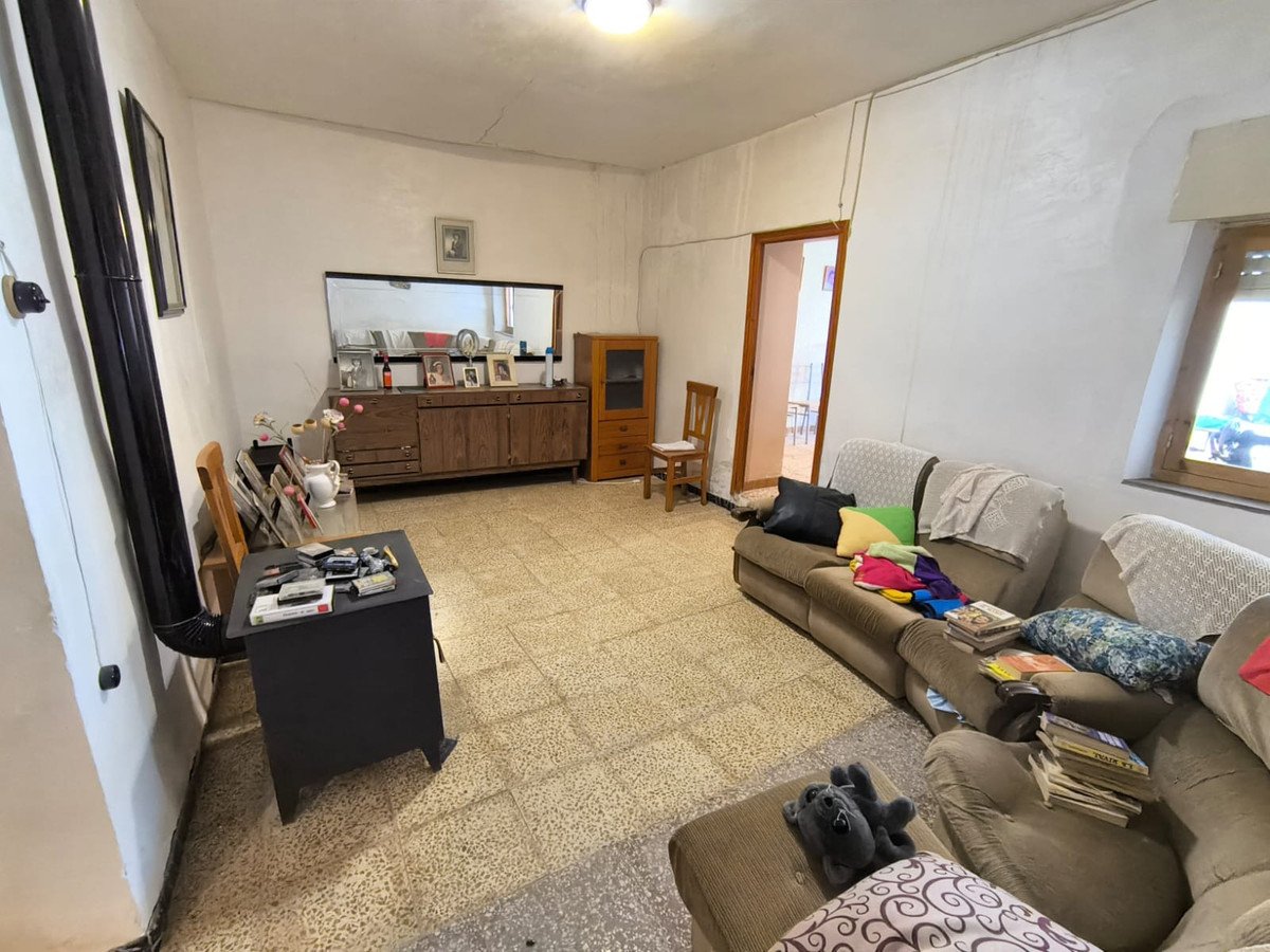 3 Bed Townhouse in Raspay in Raspay, 