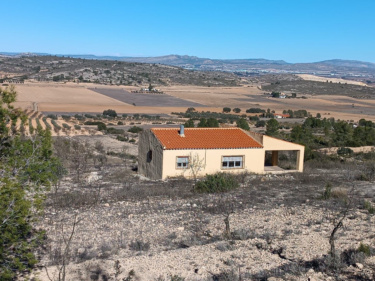 3 Bed Finca in Yecla in Yecla, 