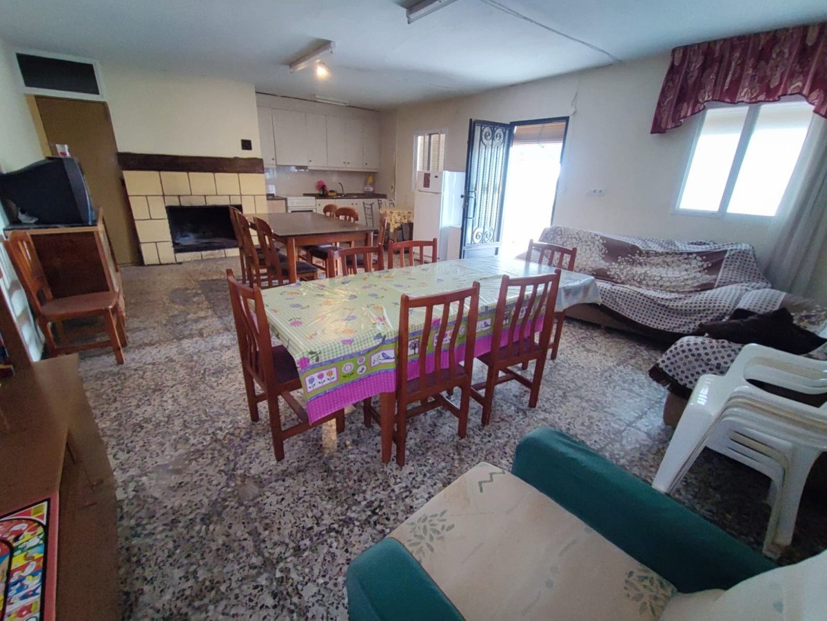 4 Bed مزرعة فينكا in Yecla في Yecla, 