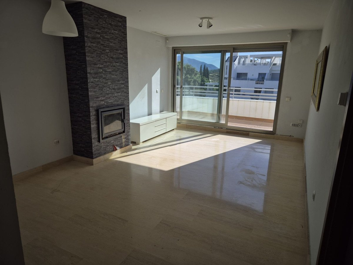 2 Bed Middle Floor Apartment in La Cala de Mijas in La Cala de Mijas — Apartment