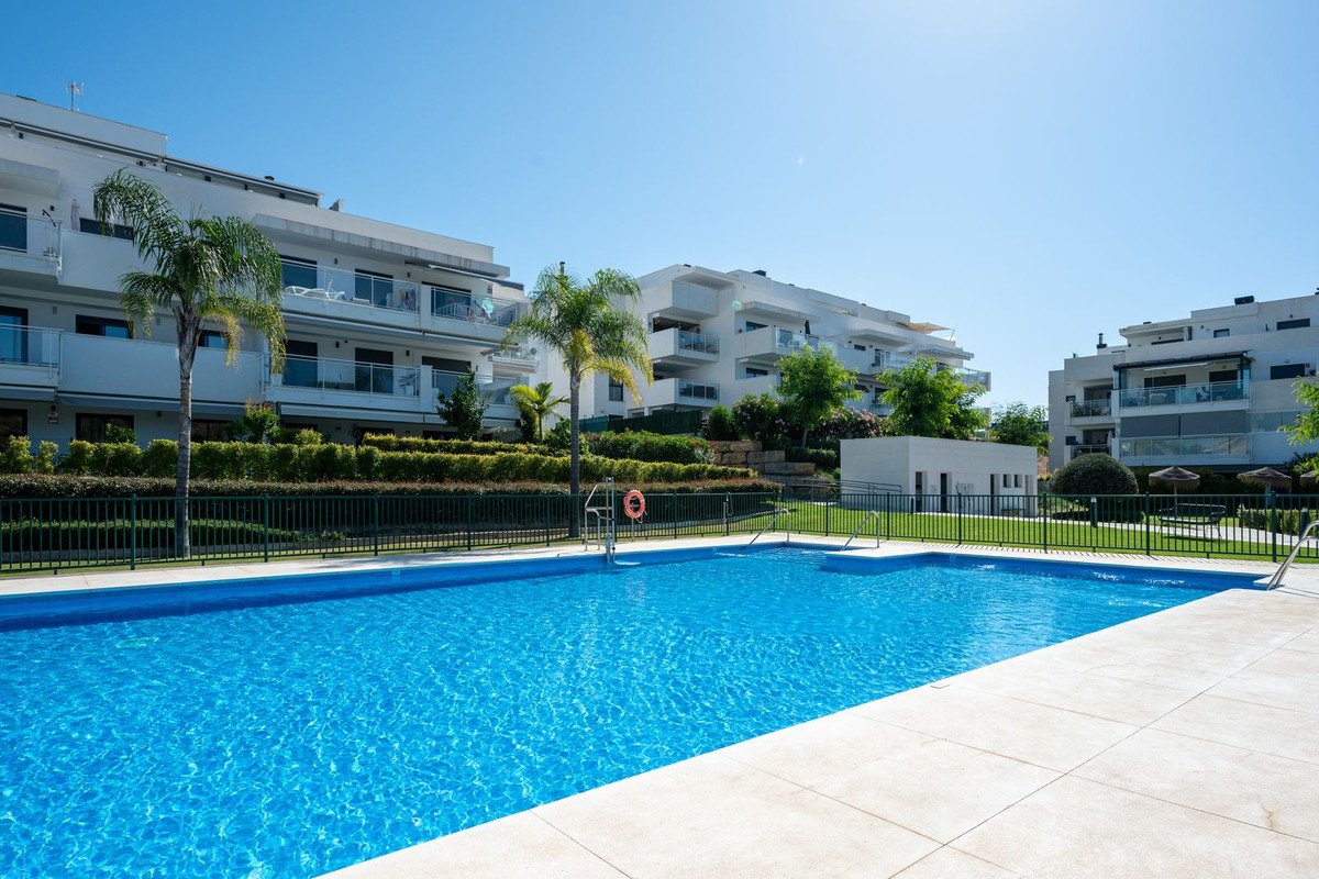 2 Bed Middle Floor Apartment in La Cala de Mijas in La Cala de Mijas, Apartment