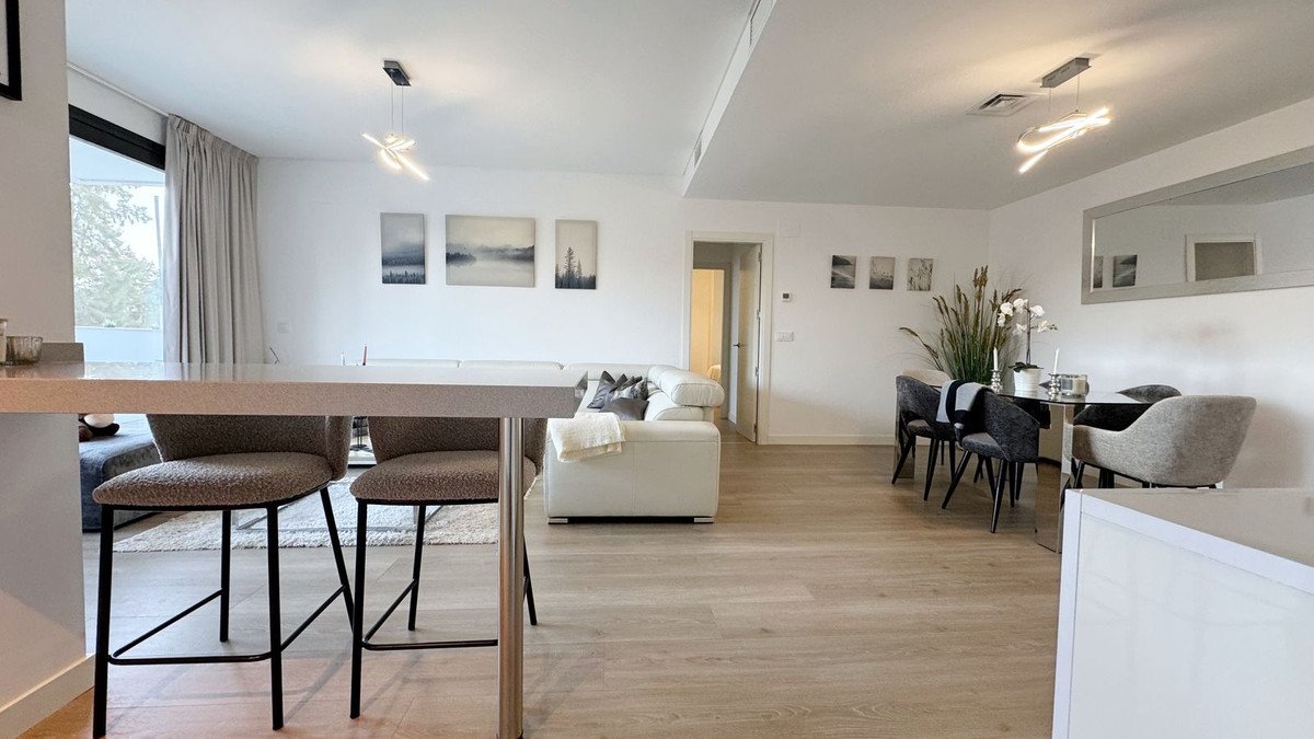 2 Bed Middle Floor Apartment in La Cala de Mijas in La Cala de Mijas — Apartment