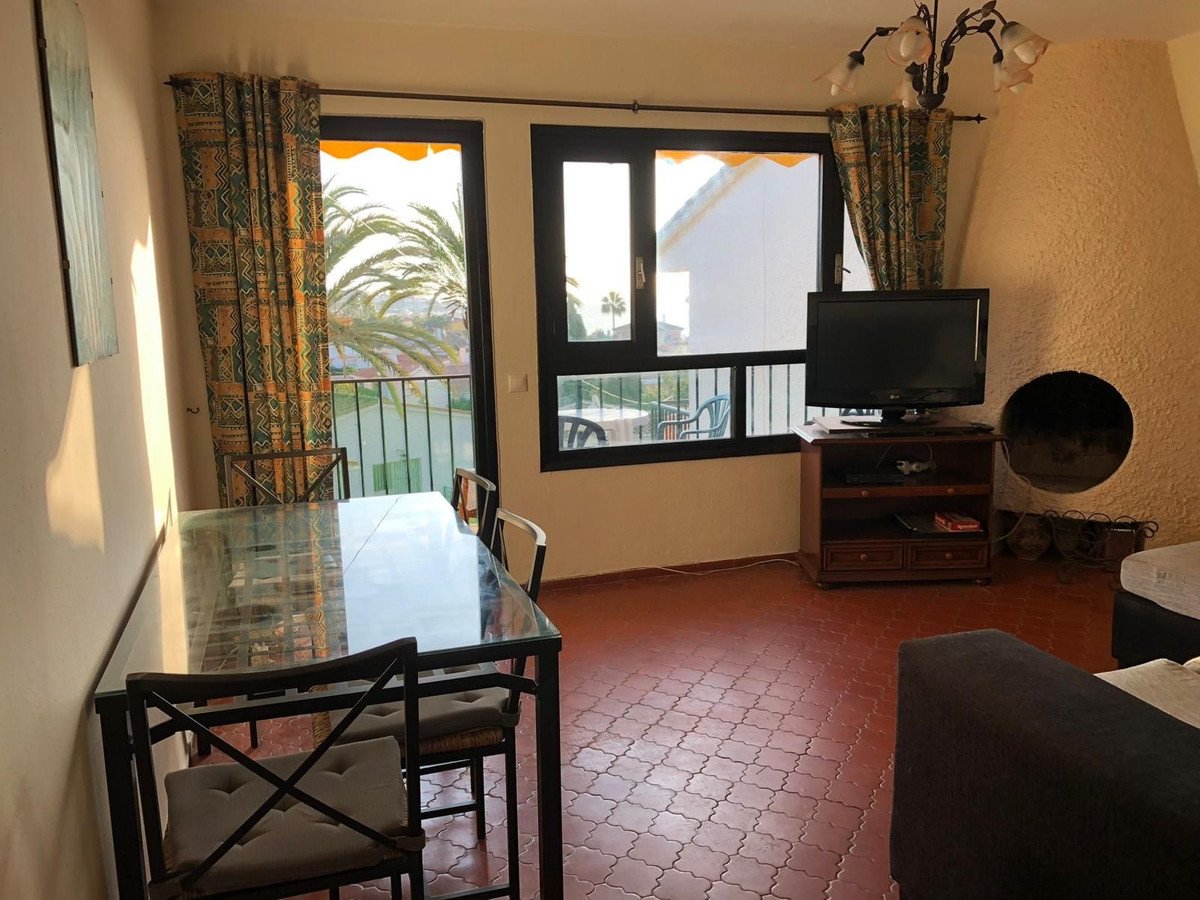 1 Bed Top Floor Apartment in La Cala de Mijas в La Cala de Mijas — Апартаменти