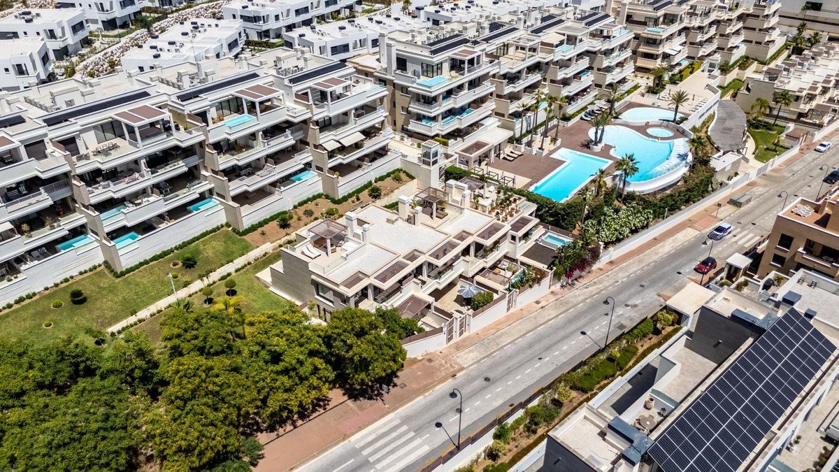 4 Bed Townhouse in La Cala de Mijas in La Cala de Mijas, Townhouse