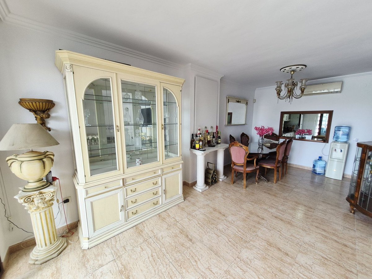 5 Bed Semi-Detached House in La Cala de Mijas in La Cala de Mijas — Semi-Detached House
